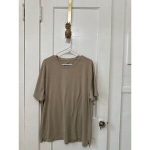 Island Shores men’s size X – large tan T-shirt